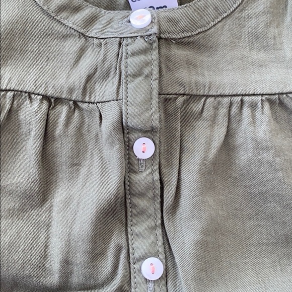 2 pc Set - Picture 2 of 2